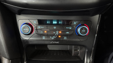 Ford Focus 1.6 125 Titanium 5dr Powershift Petrol Hatchback